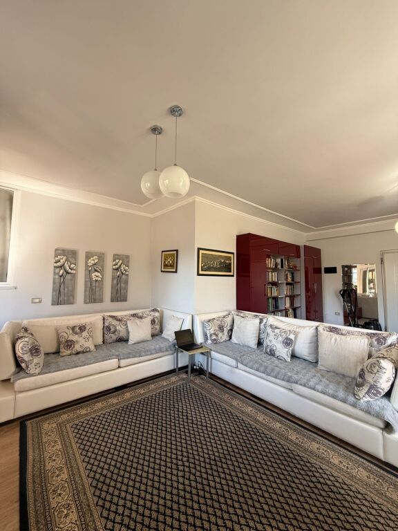 Apartment 2+1+Soxhorno for sale on "Edit Durham" Street (Near Bogdanëve &amp; Embassies)