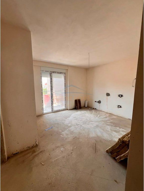 For sale, Apartment 1+1, Elbasan Street