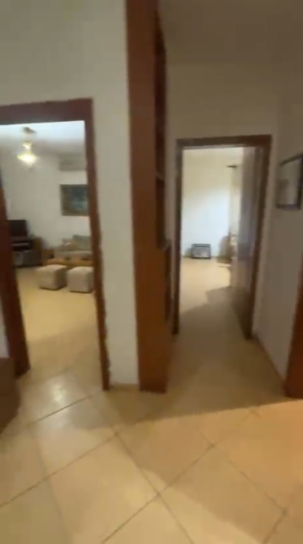 Apartament 2+1 per shitje Komuna e Parisit !
