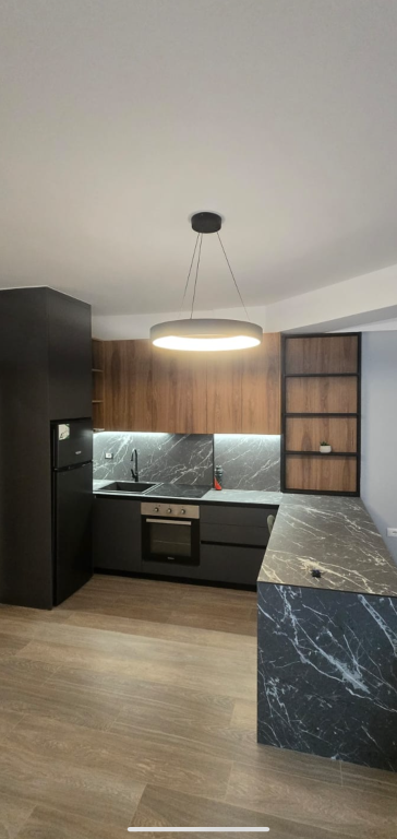 Super apartament me qera Astir përballë Bohemit