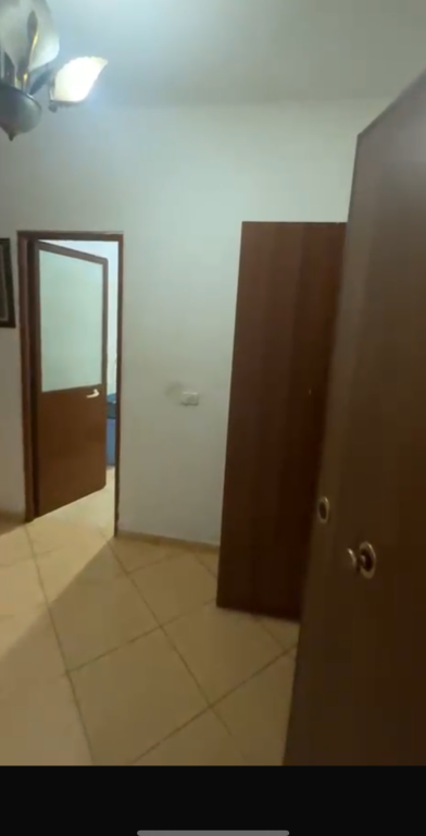 Apartament 2+1 per shitje Komuna e Parisit !