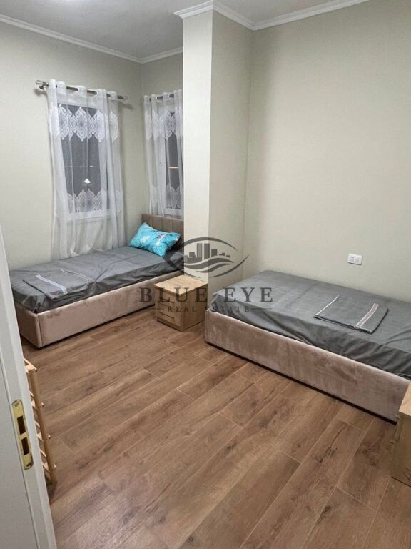 APARTAMENT 2+1 ME QERA