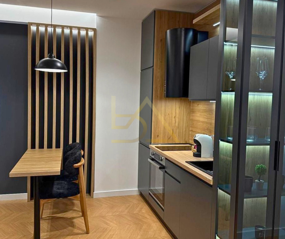 Shitet Apartament 1+1 – Kopshti Zoologjik, Tiranë