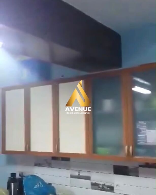 Shitet Apartament 2+1 në Sarandë Pranë Plazhit Era, Rruga Mitat Hoxha