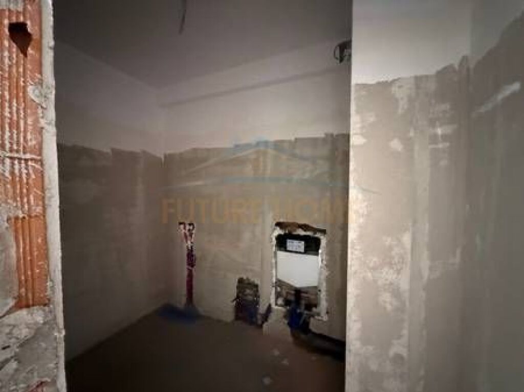 For sale, Apartment 2 + 1 + 2 , Space City, Paskuqan