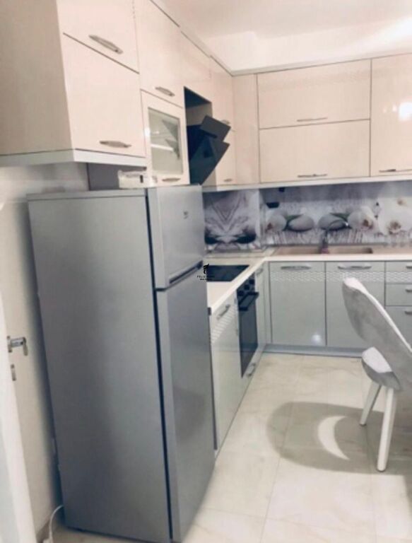 APARTAMENT ME QERA 2+1+2 SELVIA 75.000 LEKE FH-79136