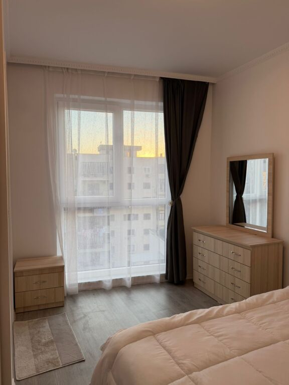 Qera | Apartament 2 + 1 + 2 | Shkolla Bashkuar | 550 €/muaj