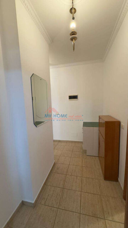 Apartament 1+1 me qira ne Qender te Tiranes