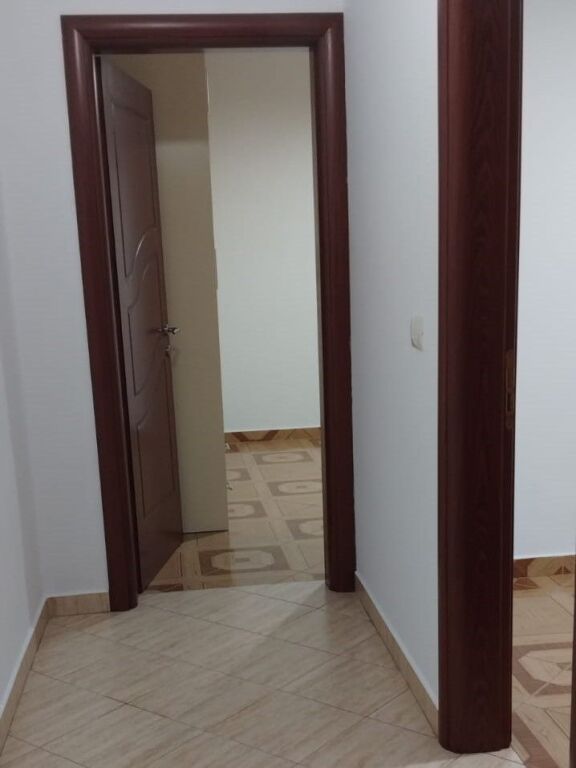 Apartament 4+1 me qira –  Astir - pranë Vilës L !