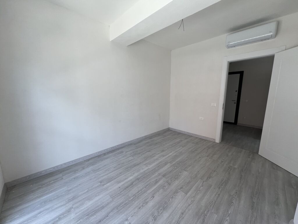 Qera, Apartament 2+1+2 Bulevardi i Ri