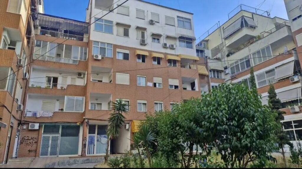APARTMENT 2+1 +2 FOR RENT - PARIS MUNICIPALITY, TIRANA