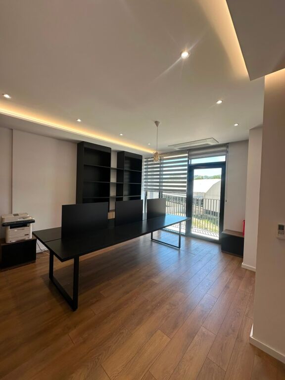 APARTAMENT 2+1 + PARKIM PER QERA TEK LAKEVIEW RESIDENCE