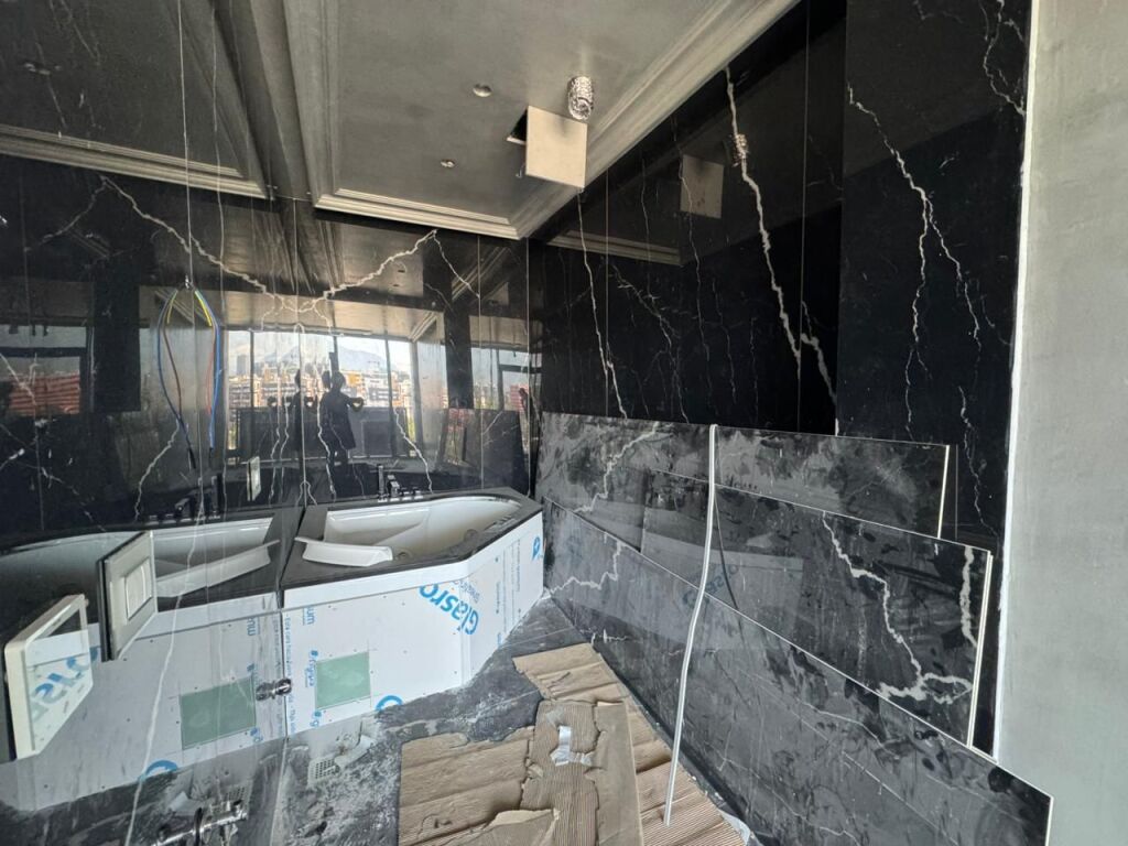 Appartamento 2+1+2 in vendita, Residenza Lake View, Tirana. Empire70419