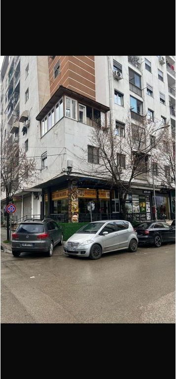 Rent, Business Premises, "5 Maji" Street, Dry Lake, Tirana