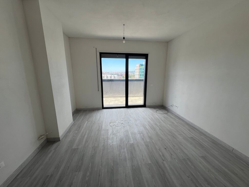 Qera, Apartament 2+1+2 Bulevardi i Ri