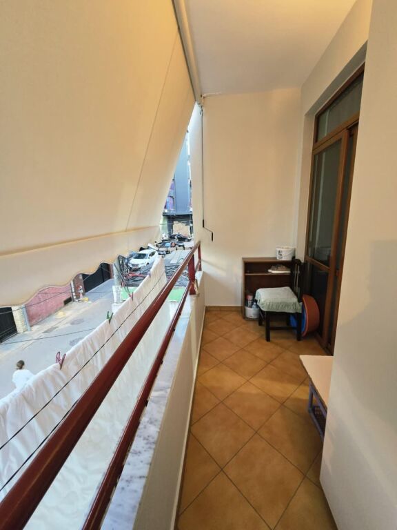 Shitje | Apartament 2 + 1 | Rruga 5 Maji | 250000 €