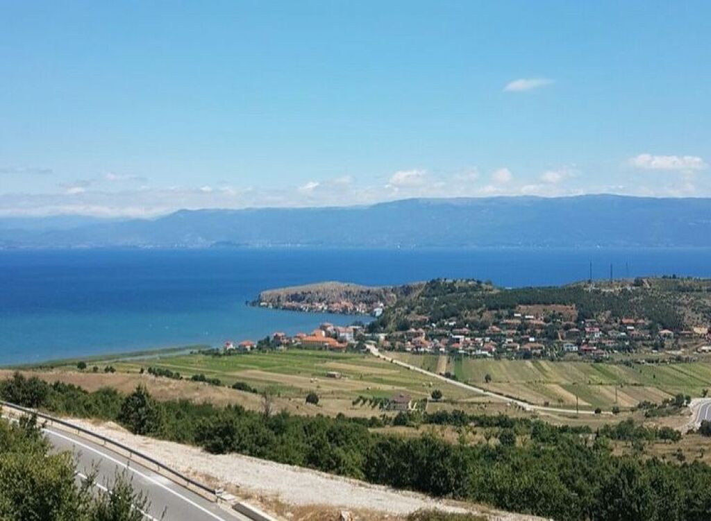 APARTAMENT 2+1 PER SHITJE NE POGRADEC*