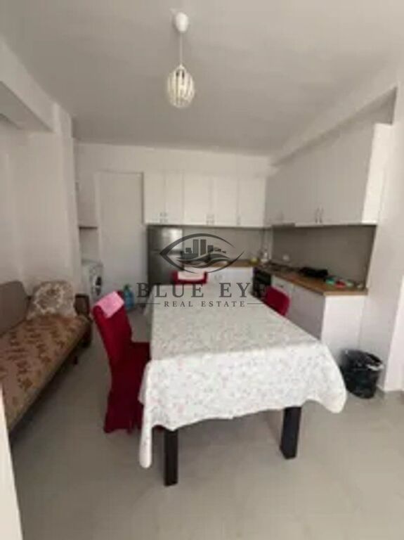House 1+1 For Rent in the hospital area of Durrës