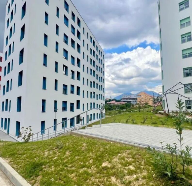Shiten 3 apartamente 1+1 në Kadiu