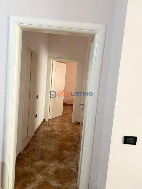 We offer for rent a 2+1 apartment in the Fresku area.