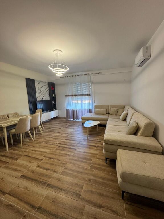 🏡 Shitet Apartament 1+1 – Pishat e Buta, Golem