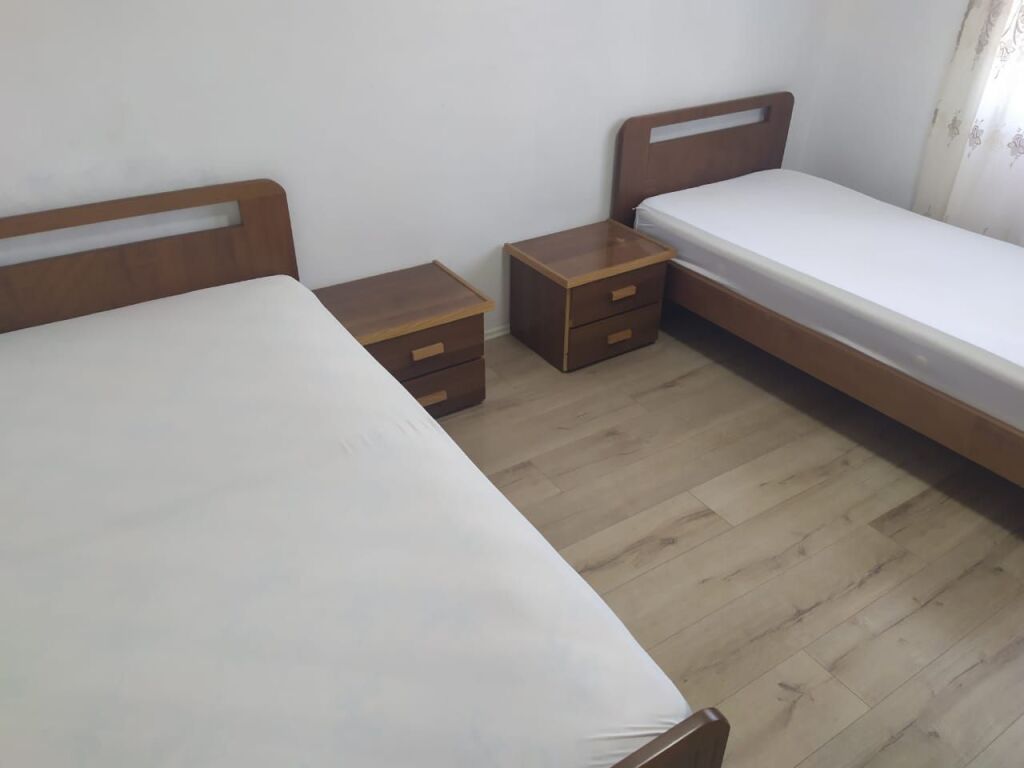 Rent | Apartament 1 + 1 | Ali Demi | 400 €/month
