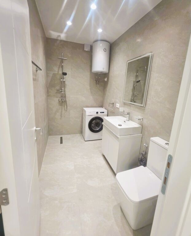 🏡✨ Apartment 2+1 for Sale in Myslym Shyri, Tirana ✨🏡