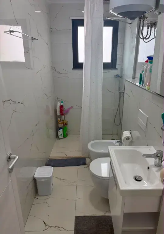 Affitto | Apartament 1 + 1+Post Parkimi | Rruga e Elbasanit | 650 €/mese
