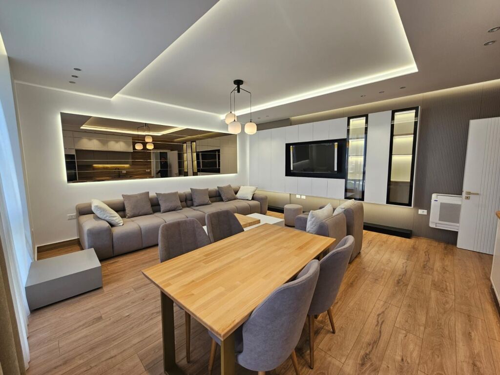 Apartament 1+1 per qira tek Bulevardi i Ri!