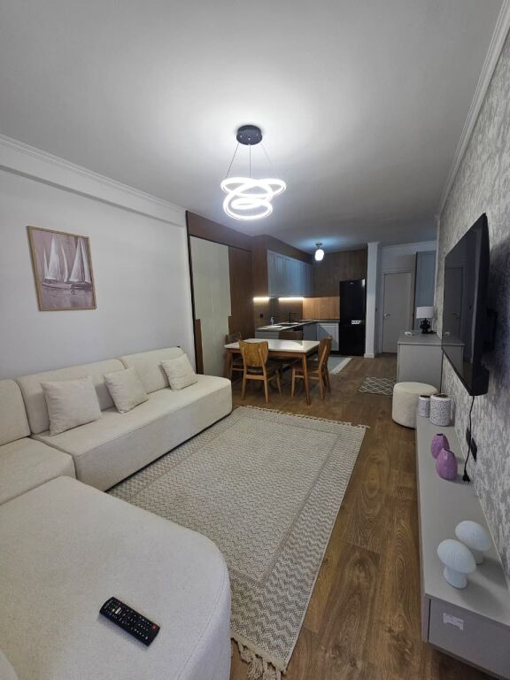 SHITET APARTAMENT 1+1 NË ASTIR 121 milion