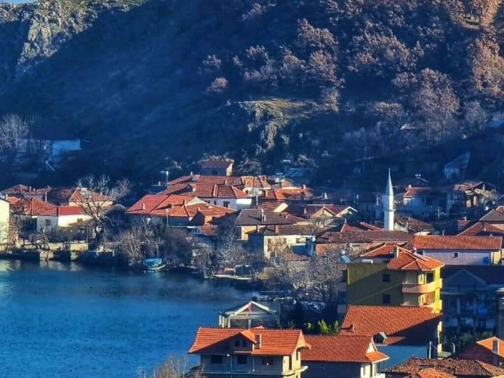 APARTAMENT 1+1 PER SHITJE NE POGRADEC*