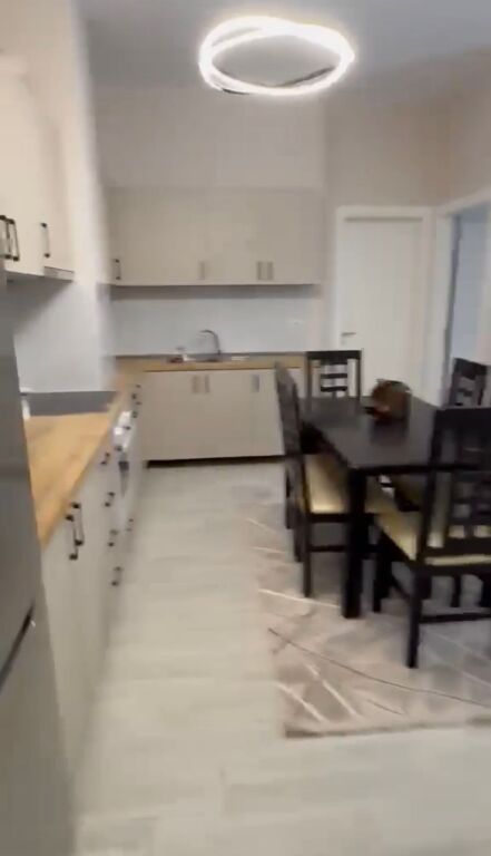 Astir, affittasi appartamento 1+1+Parcheggio. 50.000 Leke