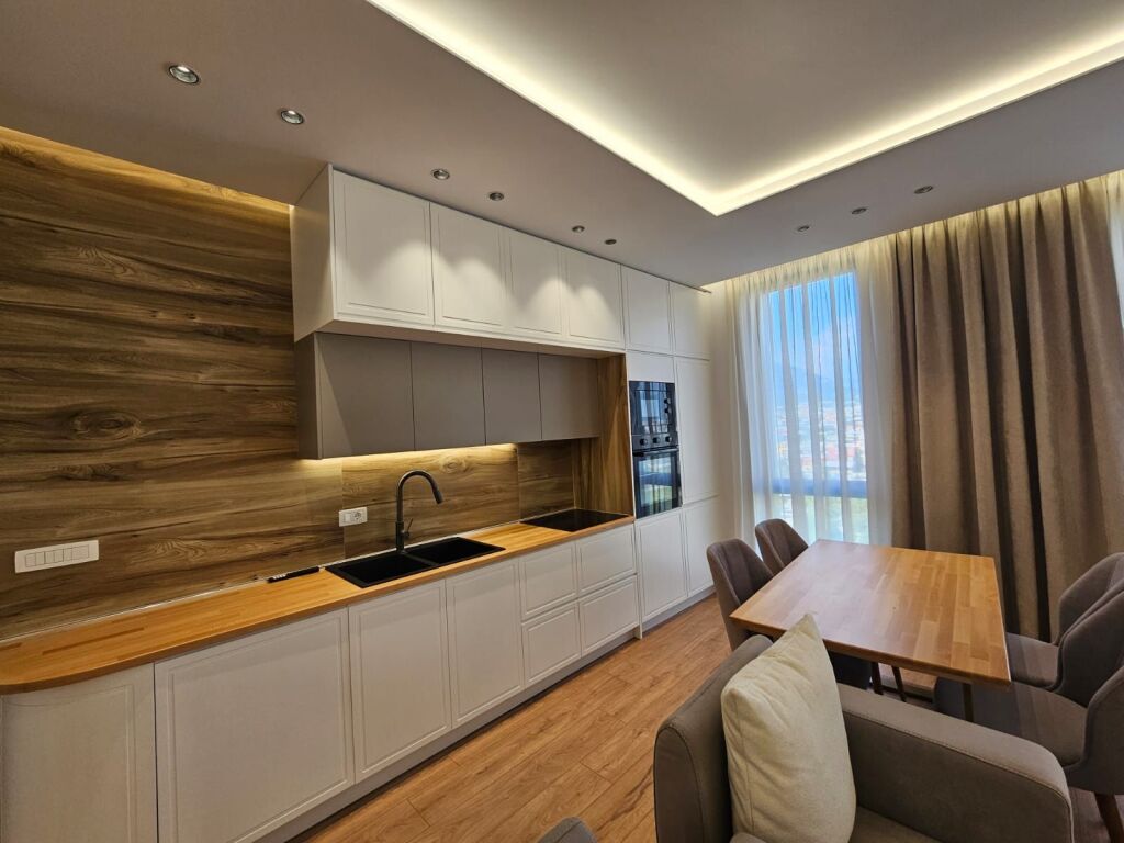 Apartament 1+1 per qira tek Bulevardi i Ri!