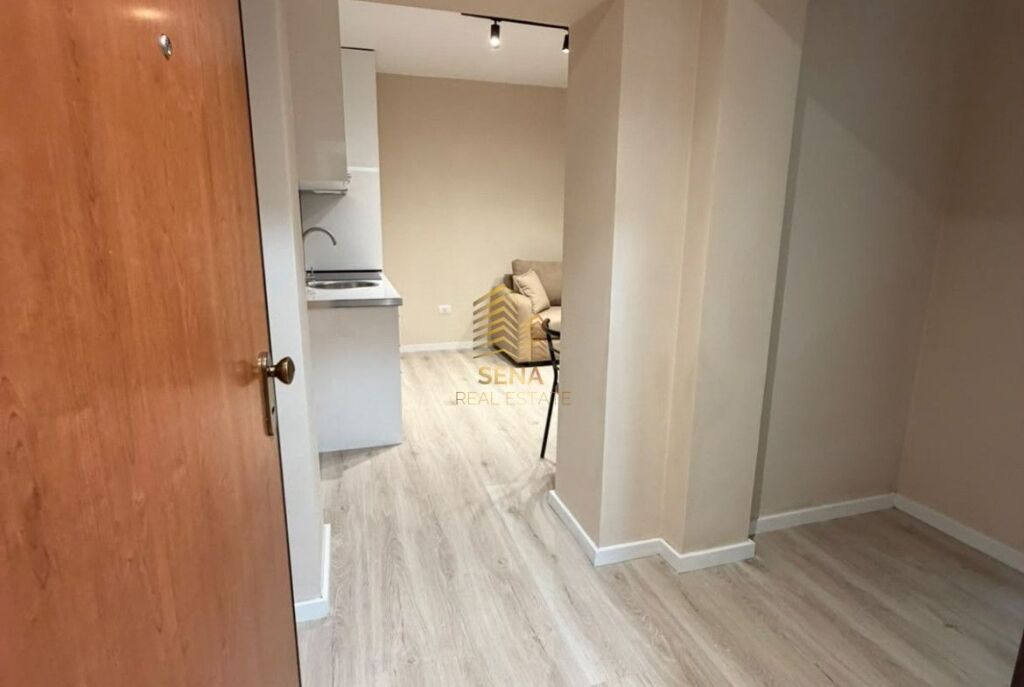 Affitto,Appartamento,1+1,Xhamllik, 45.000 ALL/Mese