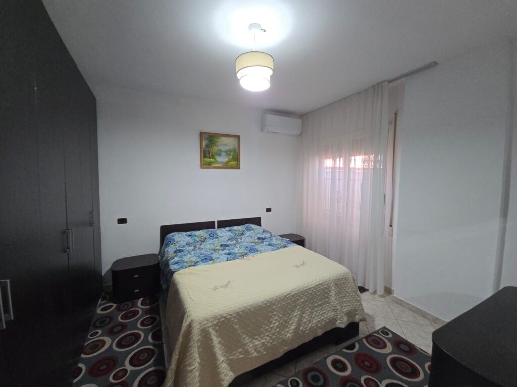JEPET ME QERA SUPER APARTAMENT 1+1 NE PLAZH DURRES