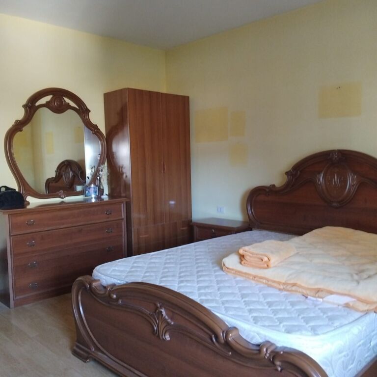 Shitet apartament 2+1+2 + Ballkon – Rruga e Kosovarëve !