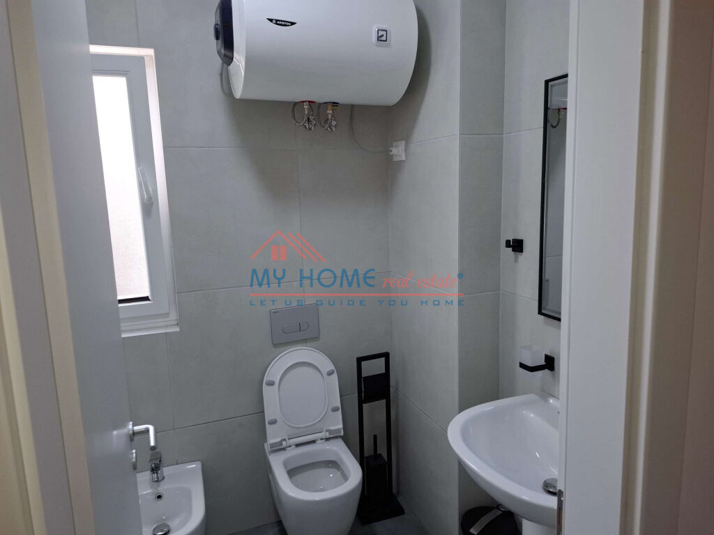 Apartament 2+1 me qera tek Kompleksi Aura ne Tirane