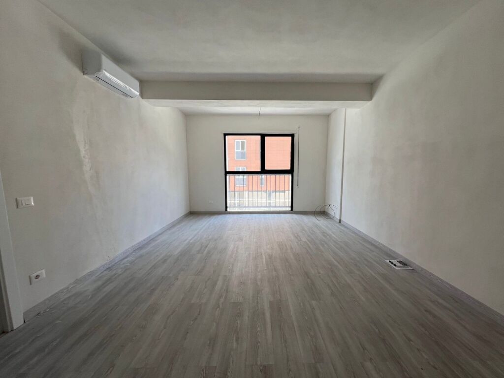 Apartamen 2+1+2 me qera