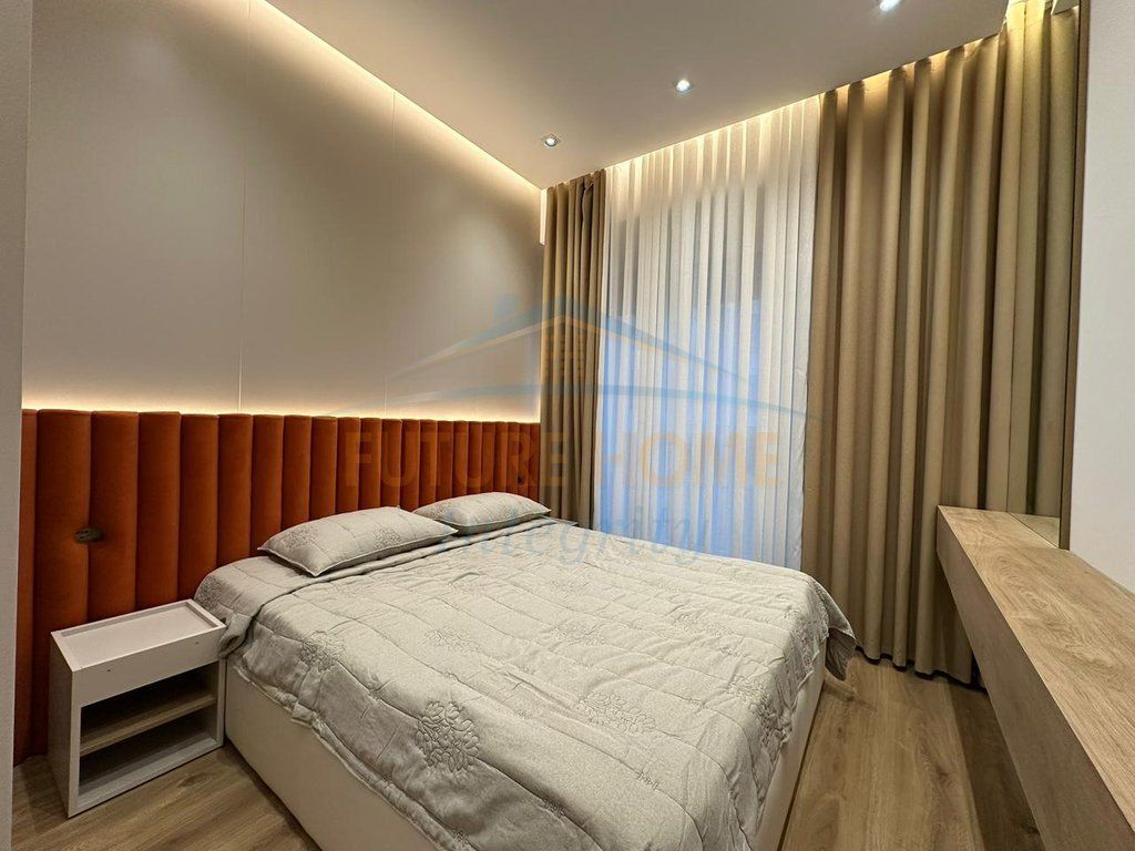 Shitet, Apartament 1+1, Residenca Oxa, Tiranë.