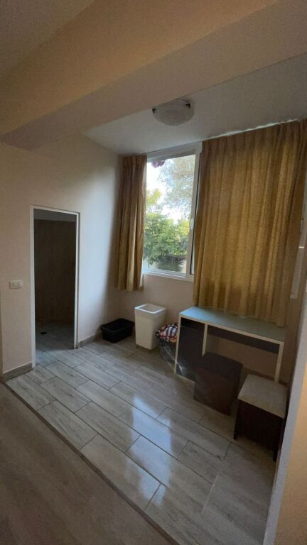 Qera | Apartament 2 + 1 + 2 | Shkolla Bashkuar | 500 €/muaj