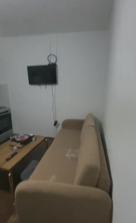 Affitto | Shtëpi private 1 + 1 | Liqeni i Paskuqanit | 300 €/mese