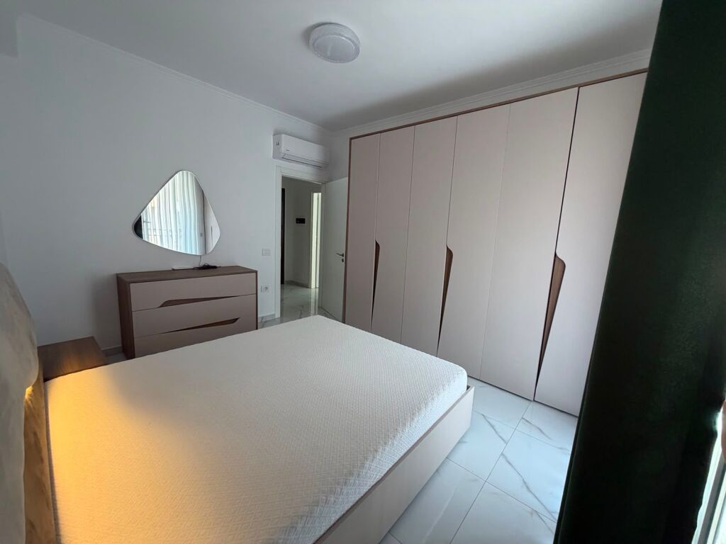 Jepet apartament 1+1 tek Urban Gate , Astir!