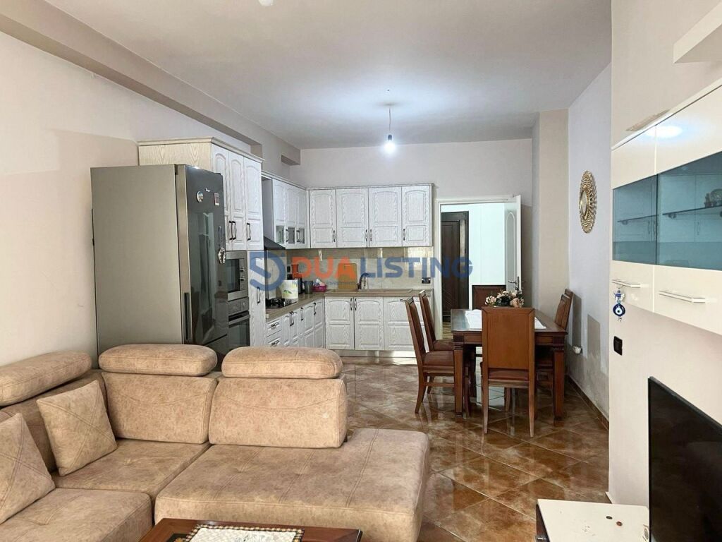 We offer for rent a 2+1 apartment in the Fresku area.