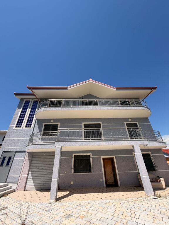 3-Storey Villa for Sale in Arapaj - Sea View
