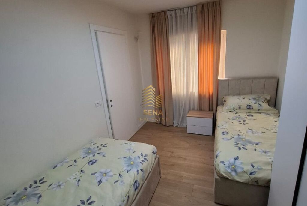 Rent, Apartment 2+1, Center – Barrikadave Street, 55,000 Leke