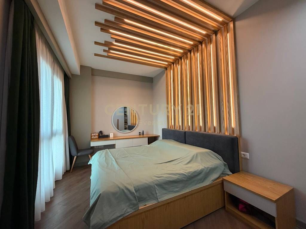 SQUARE 21, SELLING APARTMENT 2+1+2