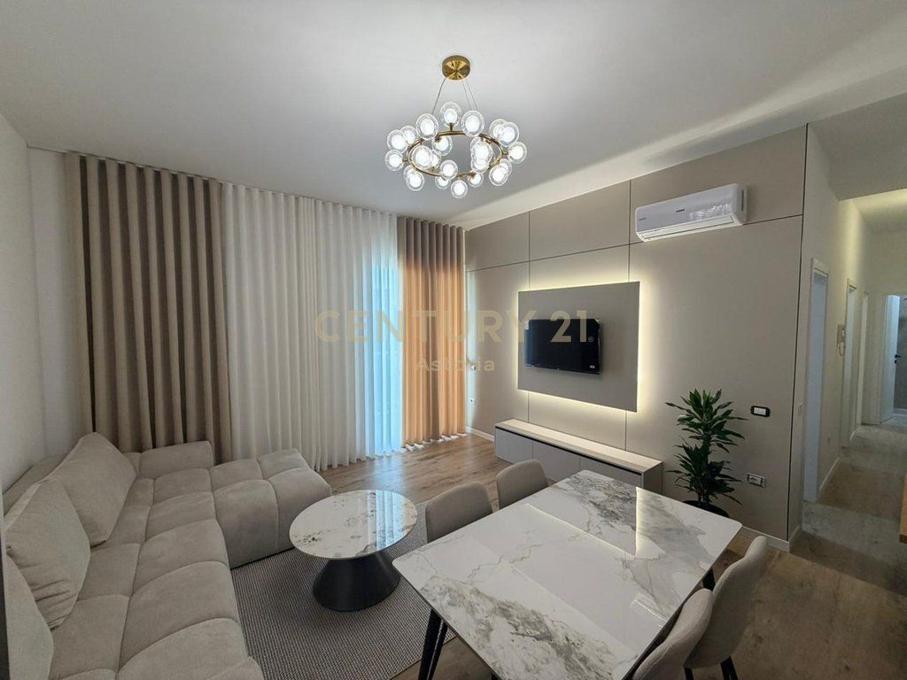 2+1 apartment for rent at Pharmacy 10