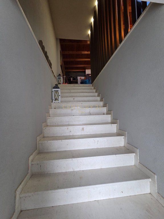 EKSKLUZIVE APARTAMENT/DUPLEX PER SHITJE TEK GJYKATA, DURRES !