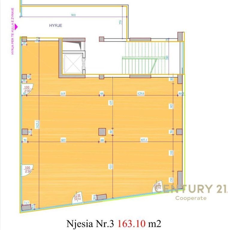 Shop for rent in Garden Hilton, Delijorgji