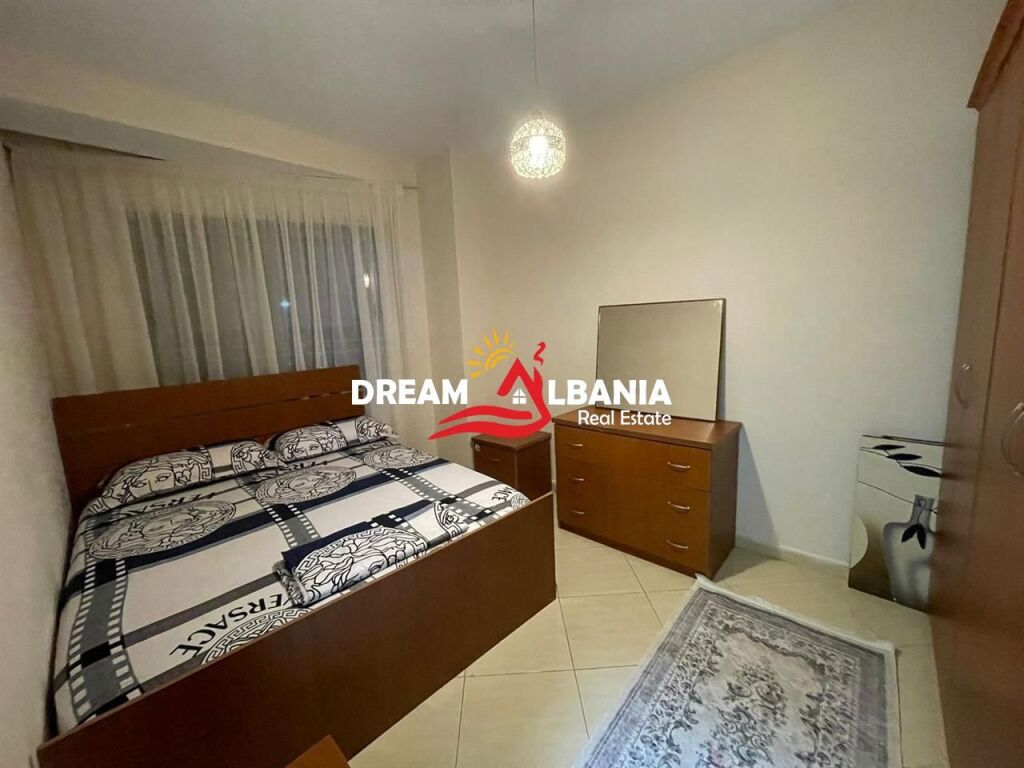 Apartament 2+1 me qera ne rrugen Haxhi Hysen Dalliu prane Fakultetit te Shkencave te Natyres (ID 42215094)